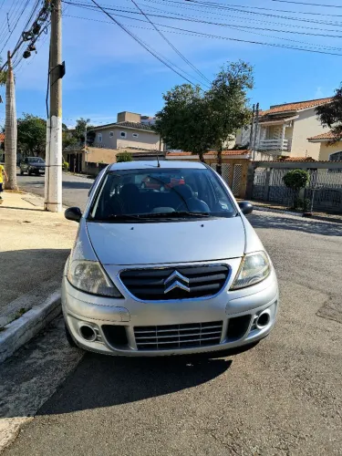 Citroen C3 GLX 1.4/ GLX Sonora 1.4 Flex 8V 5P 2011