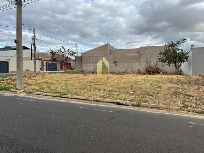 Vende terreno Primo Meneghetti II 200,06m²