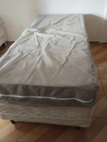 Cama box solteiro com colchão