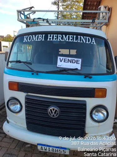 Volkswagen Kombi Furgão 1.4 MI Total Flex 8V 2013