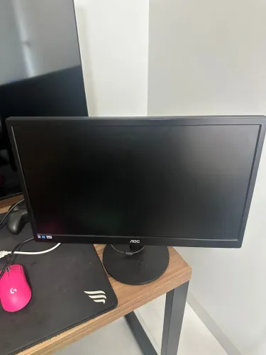 Monitor AOC