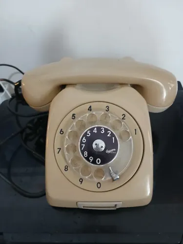 telefone antigo de disco Ericsson - antiguidade
