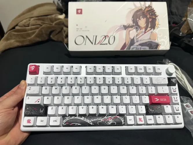 Teclado oni2.0 yuki aim