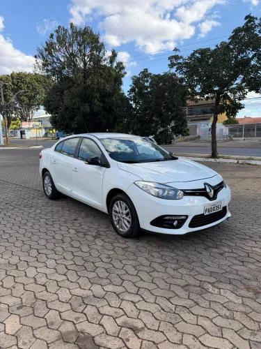Renault Fluence Sed. Dyn. Plus 2.0 16V Flex Aut. 2016