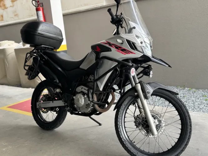 Xre 300 abs 2020 linda