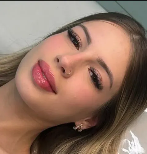 Combo De Cilios e Henna Labial