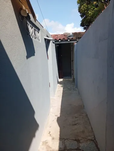 ALUGO CASA NO JARDIM CIDADE UNIVERSITARIA/ JPB