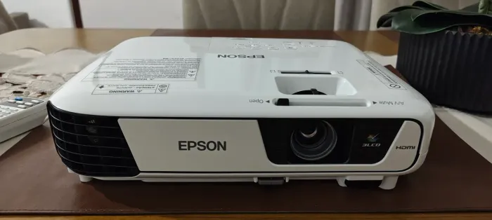 Projetor EPSON X36 