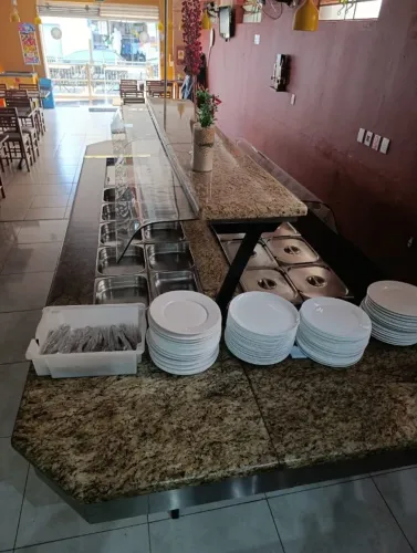 BUFFET PARA RESTAURANTE - COMPLETO E EM PERFEITO ESTADO