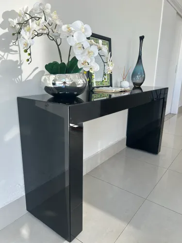Aparador vidro preto 1,60 largura x 0,40 profundidade