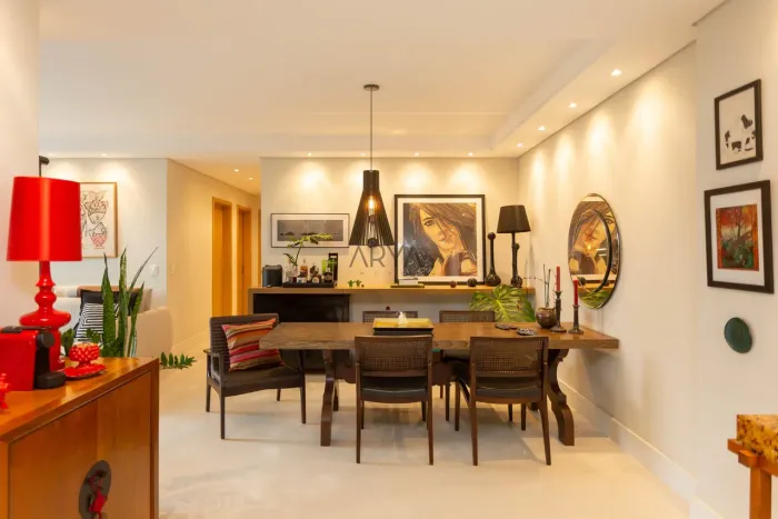 Apartamento à venda no Mercês ARYA1
