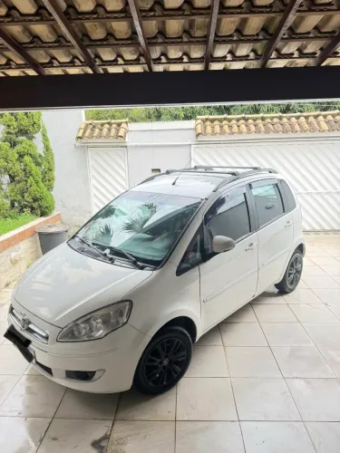 Fiat Idea Attractive 1.4 Fire Flex 8V 5P 2015