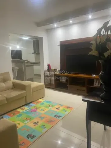 Excelente Casa em Condomínio para Venda - Parque da Liberdade II