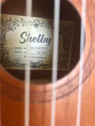 Ukulele Shelby