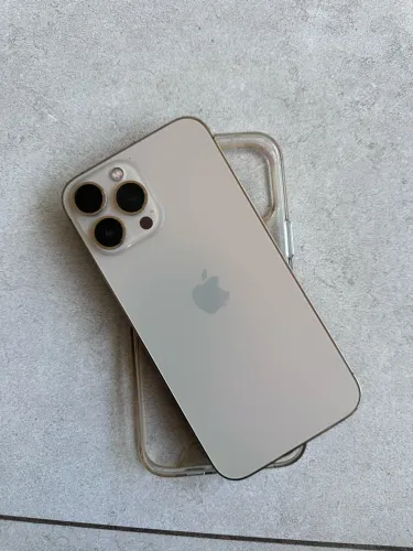 iPhone 13 pro max Gold 256 Gb