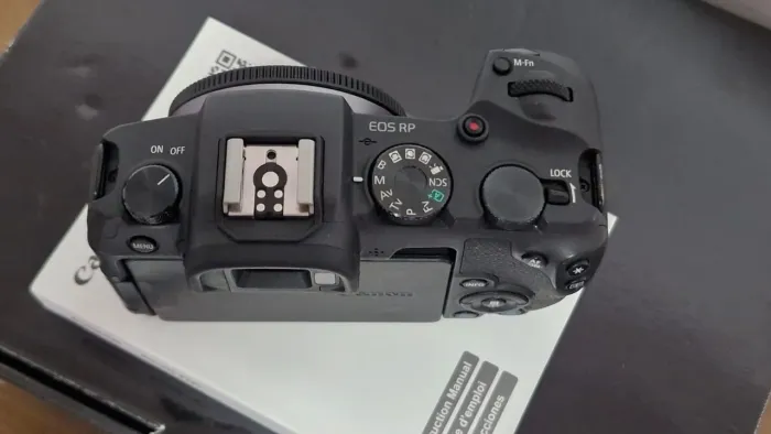 Canon RP + 24-105 linda 