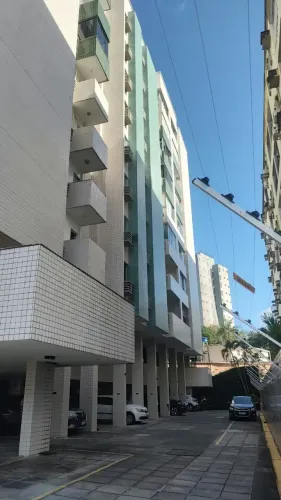 Apto. nas Graças, 142m², 3 qts (1st), Wcsoc, DCE, S.F., acad., playground, m.quadra, 1 vg