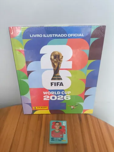 Kit Álbum capa dura com 40 figurinhas para colar