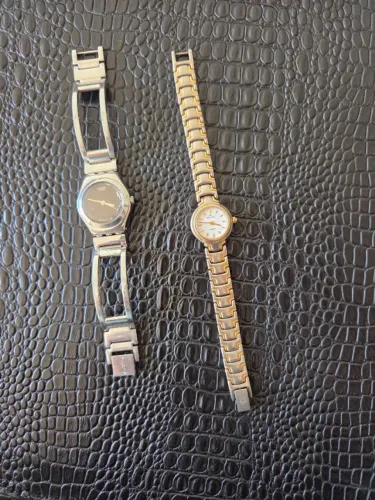 Relógio feminino Bulova e Swatch