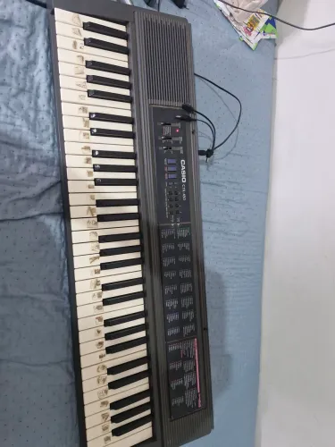 TECLADO CASIO 61 TECLAS