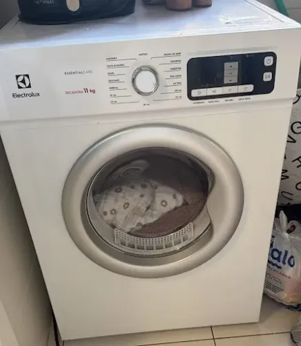 Secadora de Roupa Electrolux 11kg