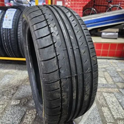 Oferta! Pneu 225/45R17 Remold Vipal - Ultimas unidades