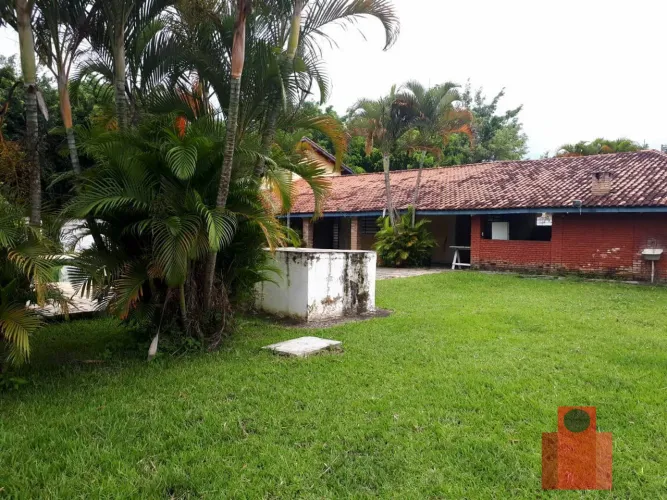 Chácara de recreio com 55 mil m² na área rural em Taubaté.