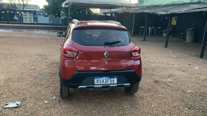 Renault Kwid Outsider 1.0 Flex 12V 5P Mec. 2022