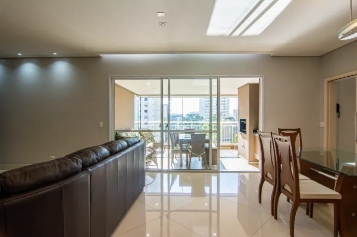Apartamento para venda em Vila Andrade com 3 quartos, sendo 3 suítes, 168m²