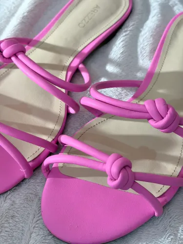 Rasteira Arezzo 37 rosa