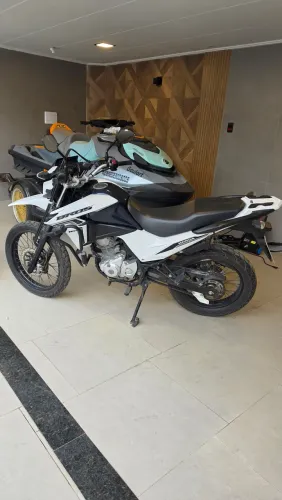 HONDA BROS 160 2022 COM APENAS 20 MIL KM