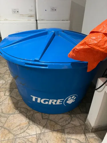 Caixa de água tigre 1000 litros