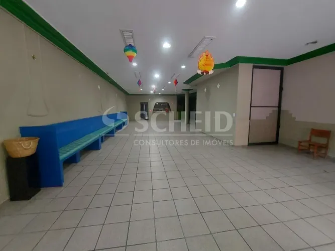 Imóvelcomercial para Locação, 316m², Salão com vão livre, Cozinha, 4 Banheiros, Cozinha es