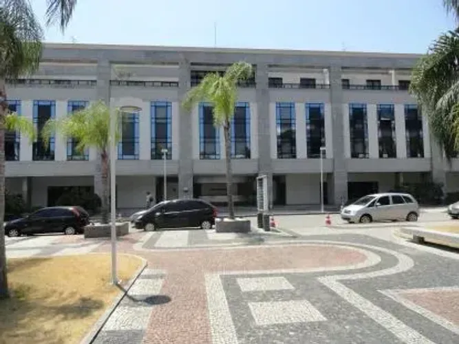 Sala/Conjunto para aluguel com 77 metros quadrados