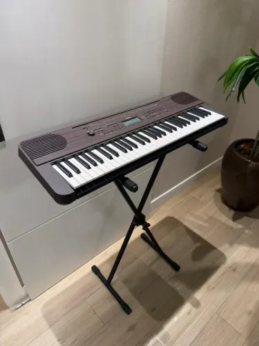 Teclado Yamaha PSR-E360DW + Suporte + Fonte Original | Estado de Novo