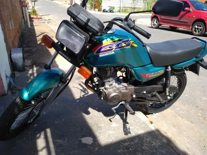 Honda CG 125 revisada 1997 motor novo! 