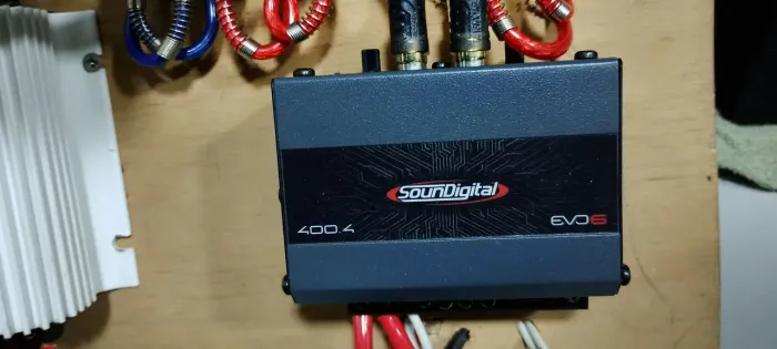 Soundigital 400x4