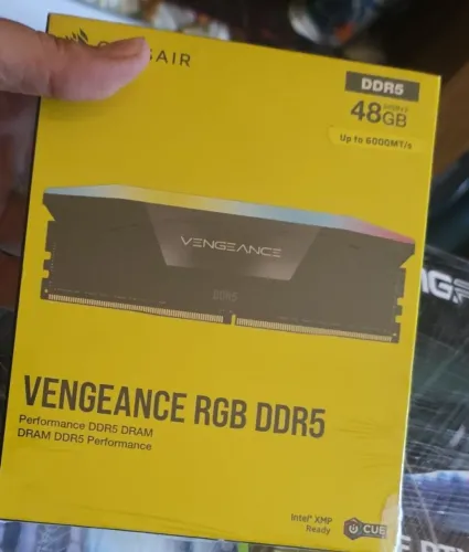 MEMORIA RAM CORSAIR VENGEANCE RGB 2X24GB (48GB) DDR5 6000MHZ CMH48GX5M2B6000C30 CL30 HYNIX