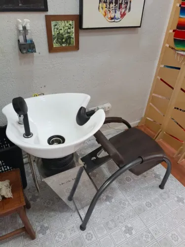 Lavatório Salão de Beleza/Barbearia Van De Velde Lille II