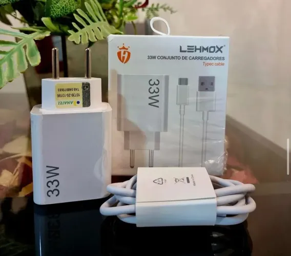 Carregador Turbo 33W USB-C.