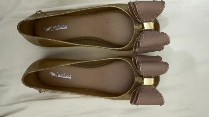 Sapatilha Melissa dourada TAM 30