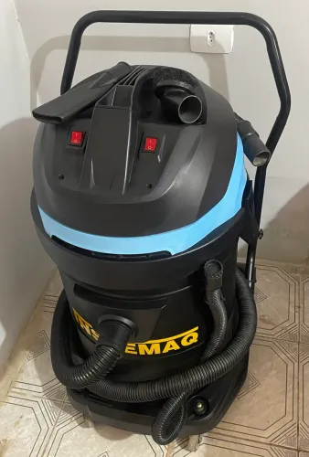 Aspirador Industrial INSTEMAQ 70L - 220V