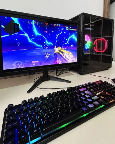 PC Gamer Completo Intel Xeon 16GB RX 550 4GB SSD 480GB