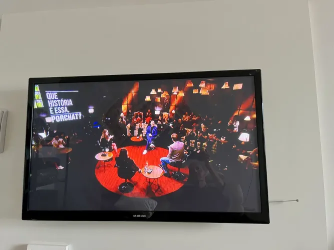 TV SAMSUNG 43? ? NÃO É SMART ?