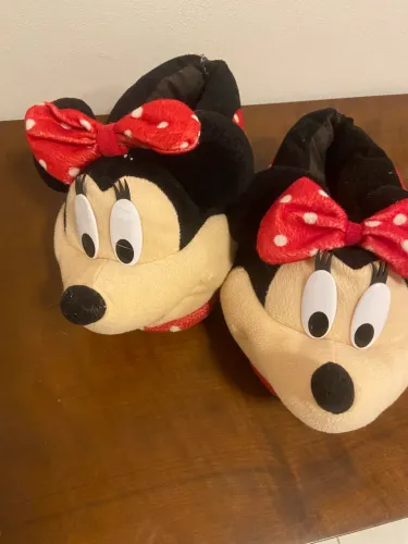 Pantufas minnie e unicórnio
