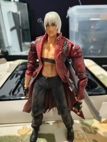 Dante play arts kai