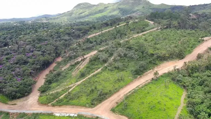 São Roque! Terreno de 1000m² em residencial fechado