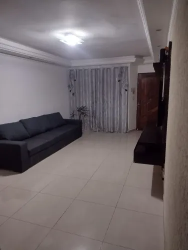 Casa em Rua Cachoeira da Ilha - Vila Carmosina - São Paulo/SP