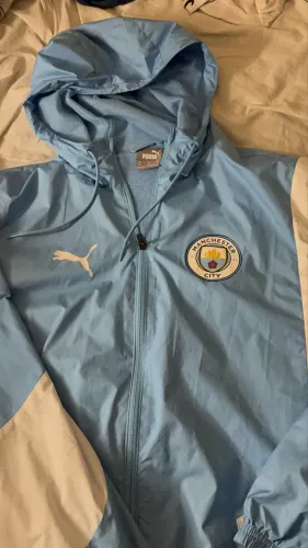 Jaqueta manchester city x puma
