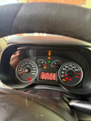 Imagem de Fiat Punto Attractive Italia 1.4 F.flex 8V 5P 2012